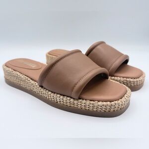 Steve Madden “Boardwalk” Tan Leather womens sandals